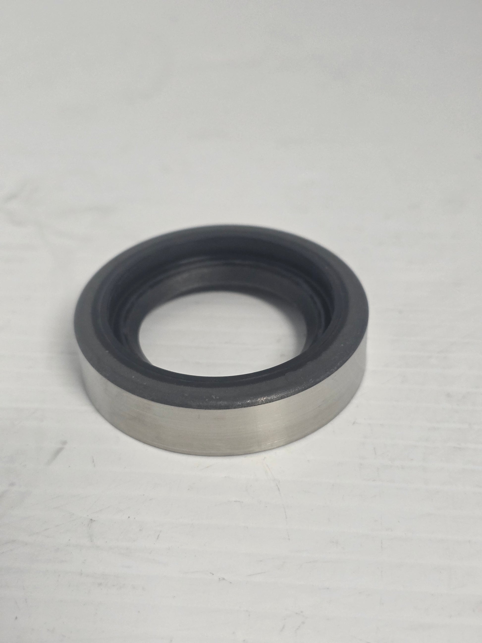 3852548 Seal | Genuine Volvo Penta Part