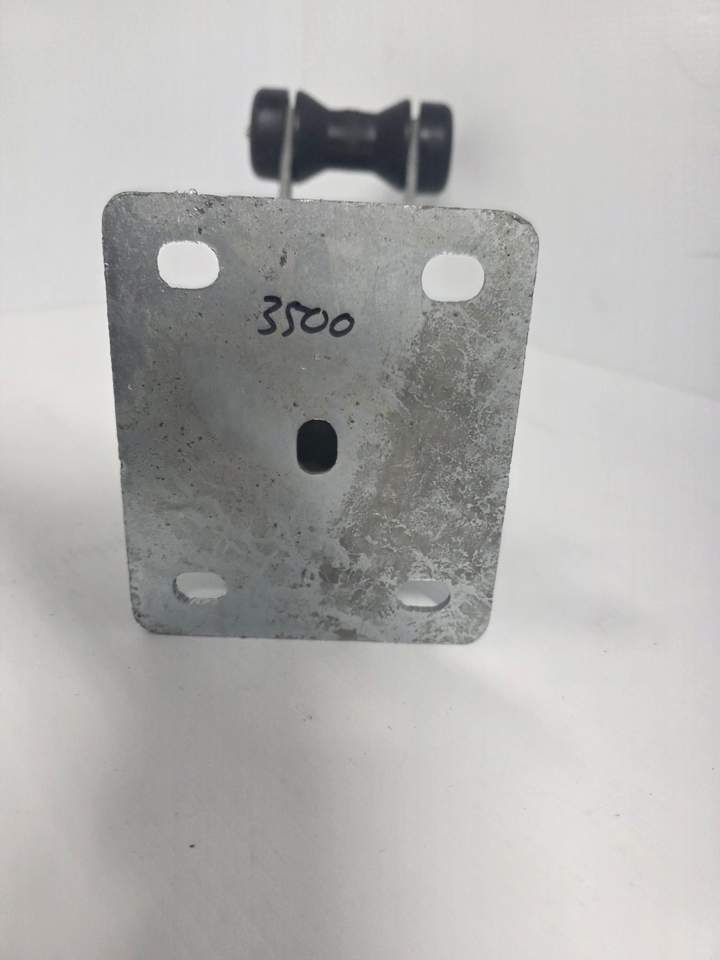 3500 Dunbier Electric Winch Carrier Inc Bow Roller Suits 64mm Sq Mackay H3572G