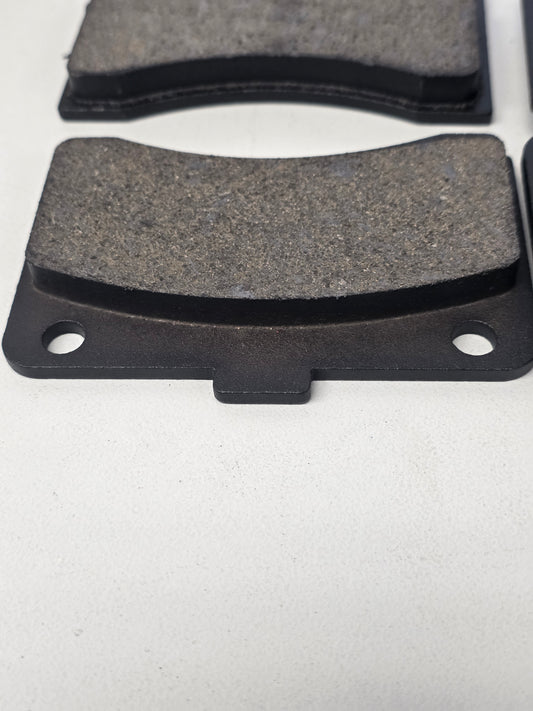 H3264-2 Mackay Disc Caliper Pads Suits Mech 2 Bolt Type From Jan 17 (4) Dunbier 1933