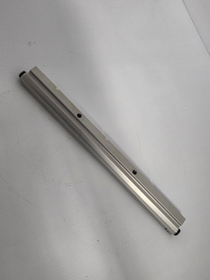 16611-ZY3-A00 Honda Fuel Rail (R) | Genuine Used Part