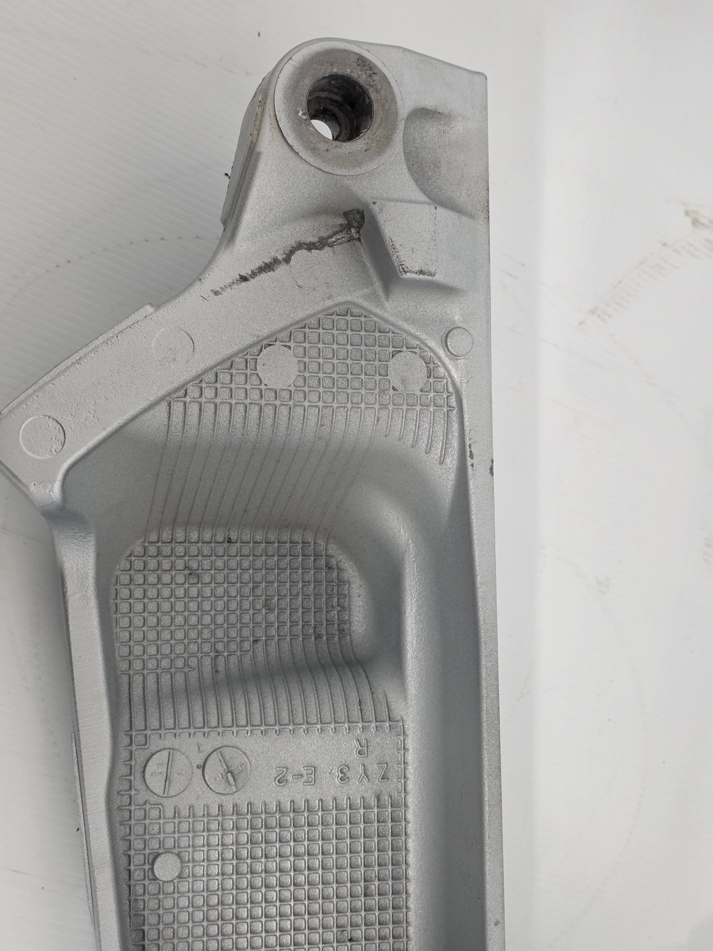 50301-ZY3-030ZB Honda Stern Bracket (R) | Genuine Used Part