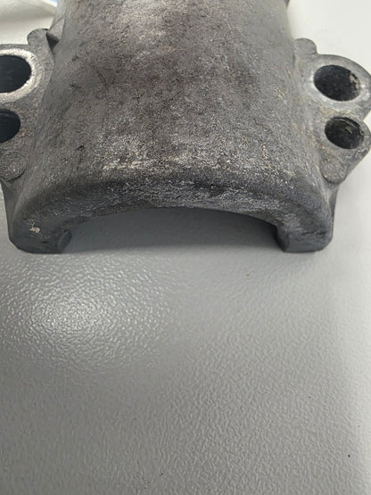 6E5-44552-01-94 6E5-44552-00-94 Yamaha 115CETO Lower Mount Housing (Rubber) | Genuine Used Part