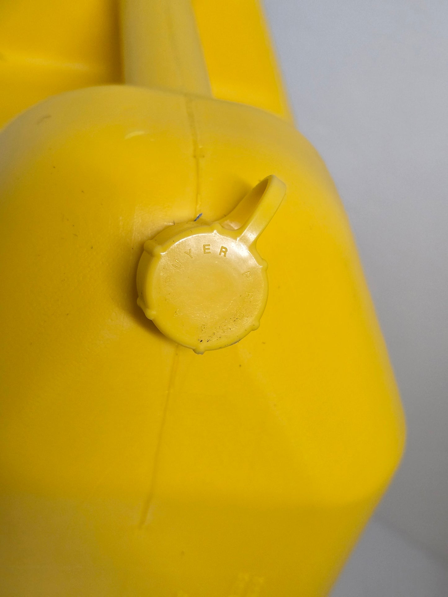 03711 0951P 20L Yellow Plastic Diesel Jerry Can | Fuel Storage