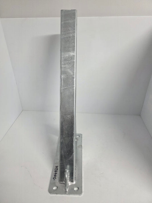 H3640G Mackay 65mm x 700mm Winch Post Galvanised Suits 75mm Drawbar | Marine Trailer Part