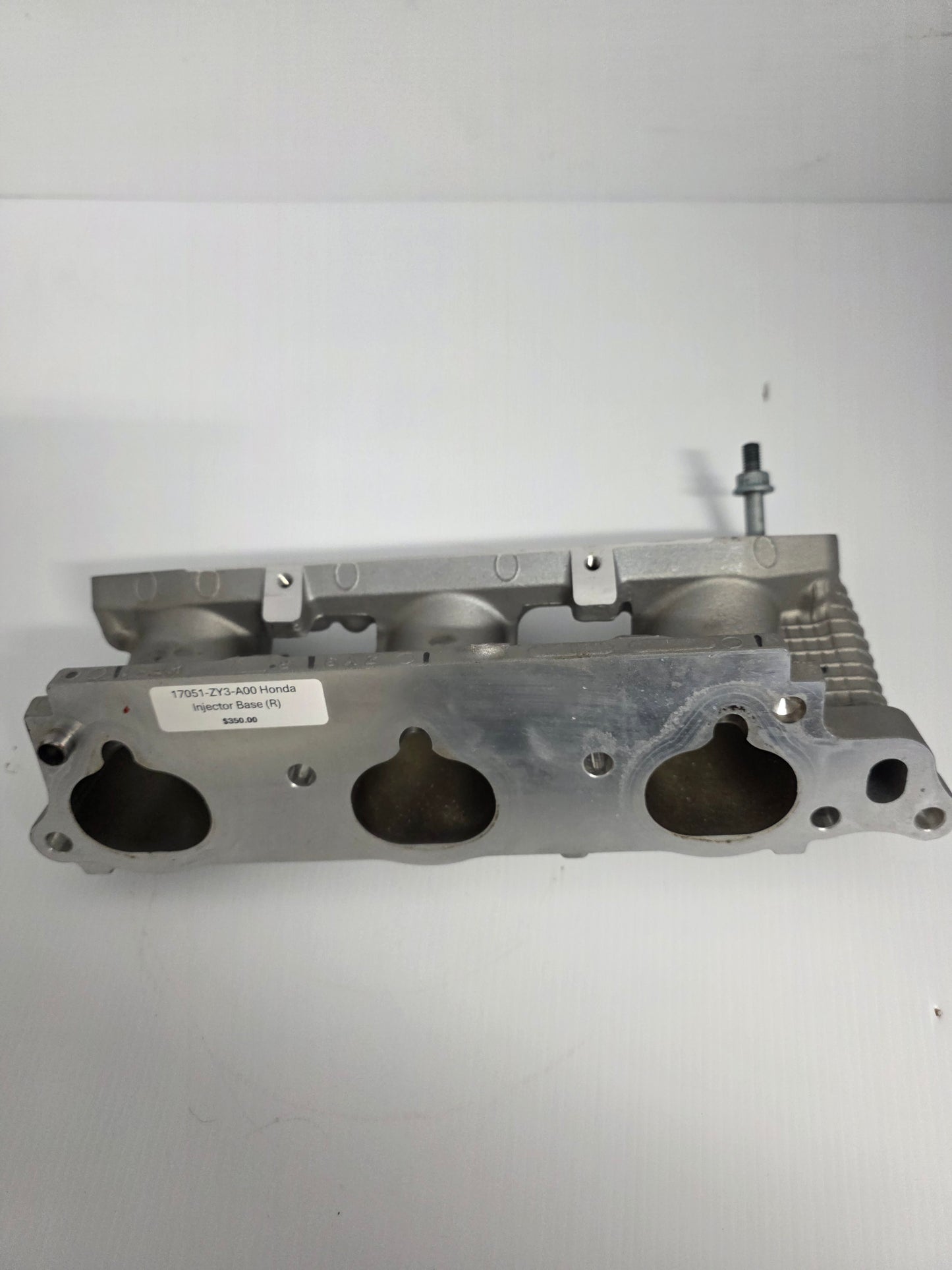 17051-ZY3-A00 Honda Injector Base (R) | Genuine Used Part