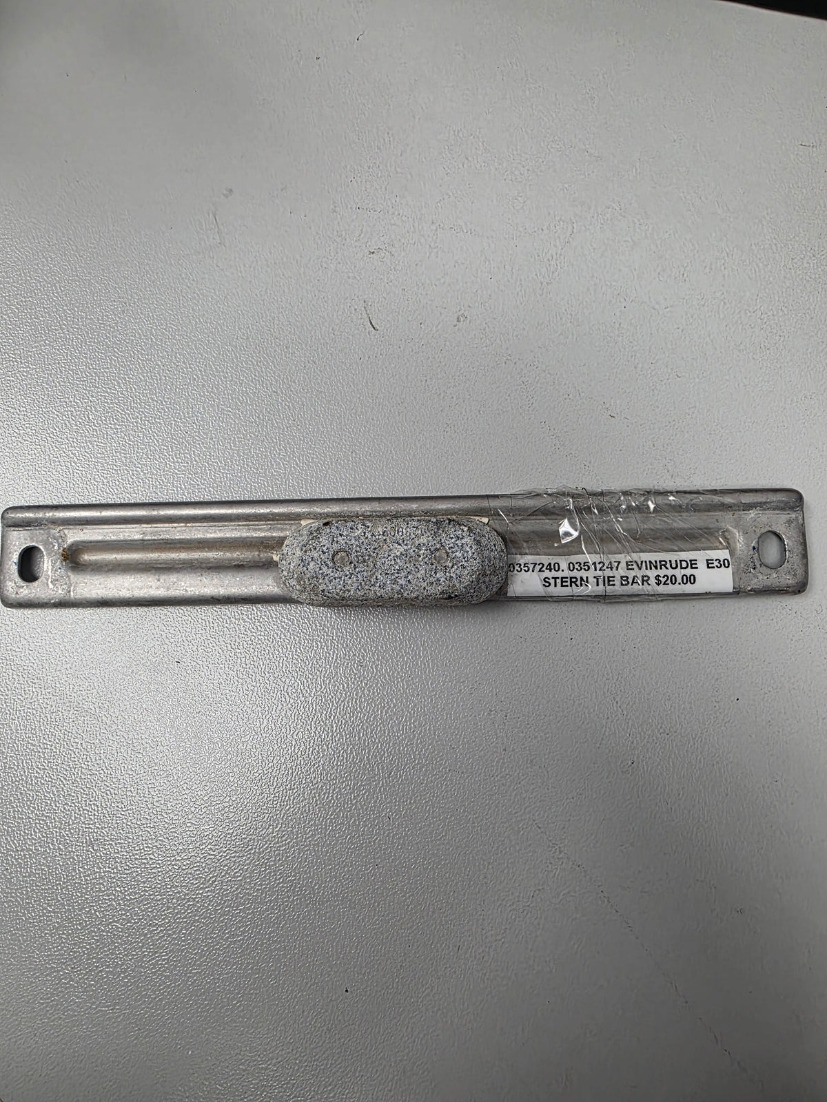 0357240 0351247 Evinrude E30 Stern Tie Bar | Genuine Used Part