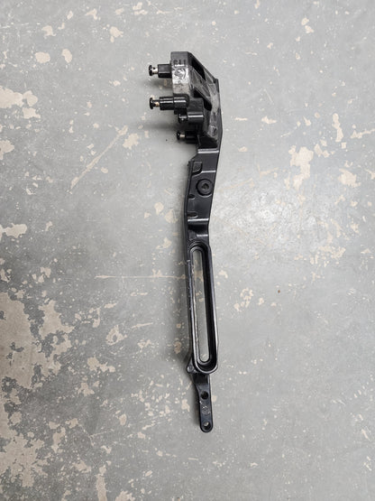 888834T01 Mercury Bracket | Genuine Used Part