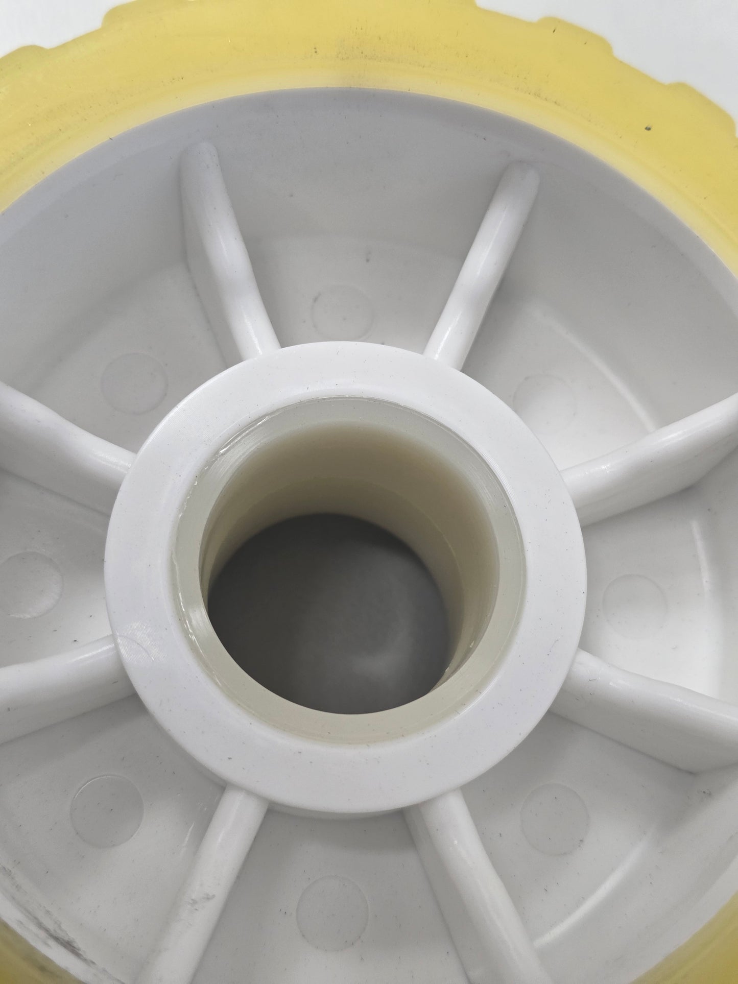 2968 Dunbier Lge Yellow Wobble Roller