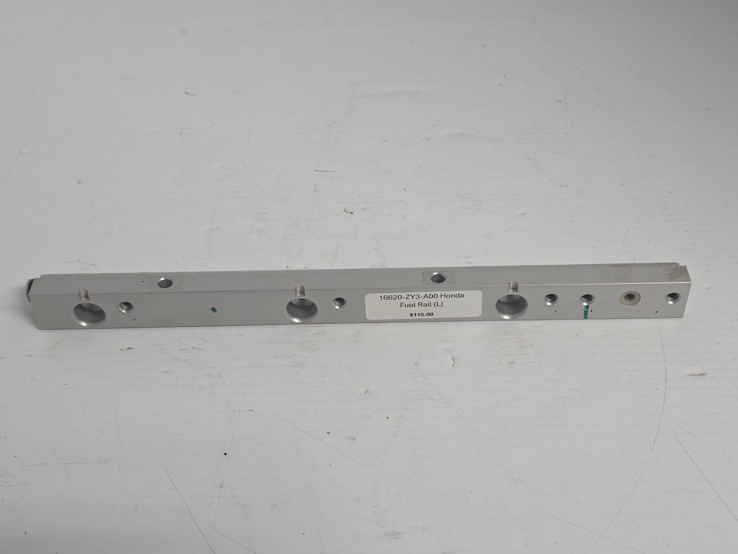 16620-ZY3-A00 Honda Fuel Rail (L) | Genuine Used Part