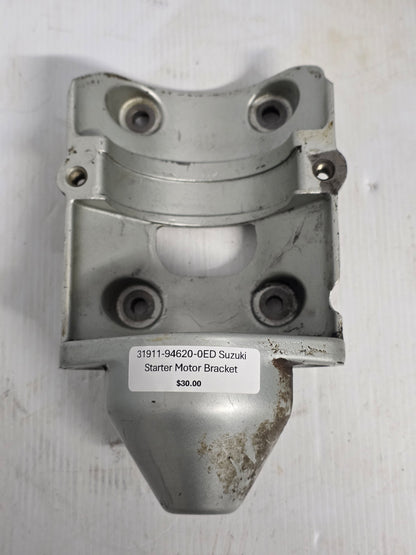 31911-94620-OED Suzuki Starter Motor Bracket | Genuine Used Part