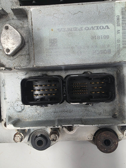 881810 21402624 Volvo Penta ECU & Bracket | Genuine Used Part
