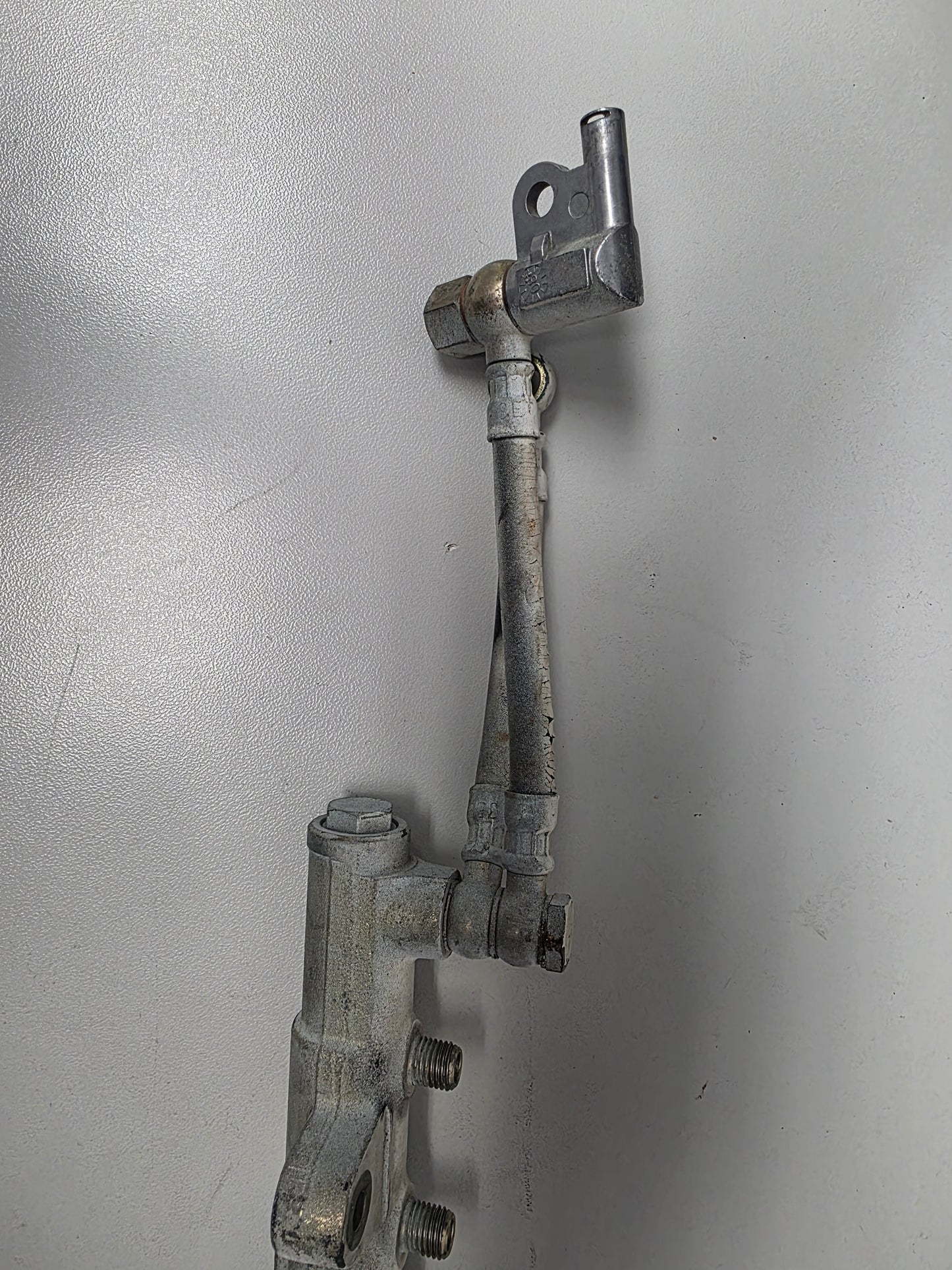 3886062 Volvo Penta Fuel Rail | Genuine Used Part
