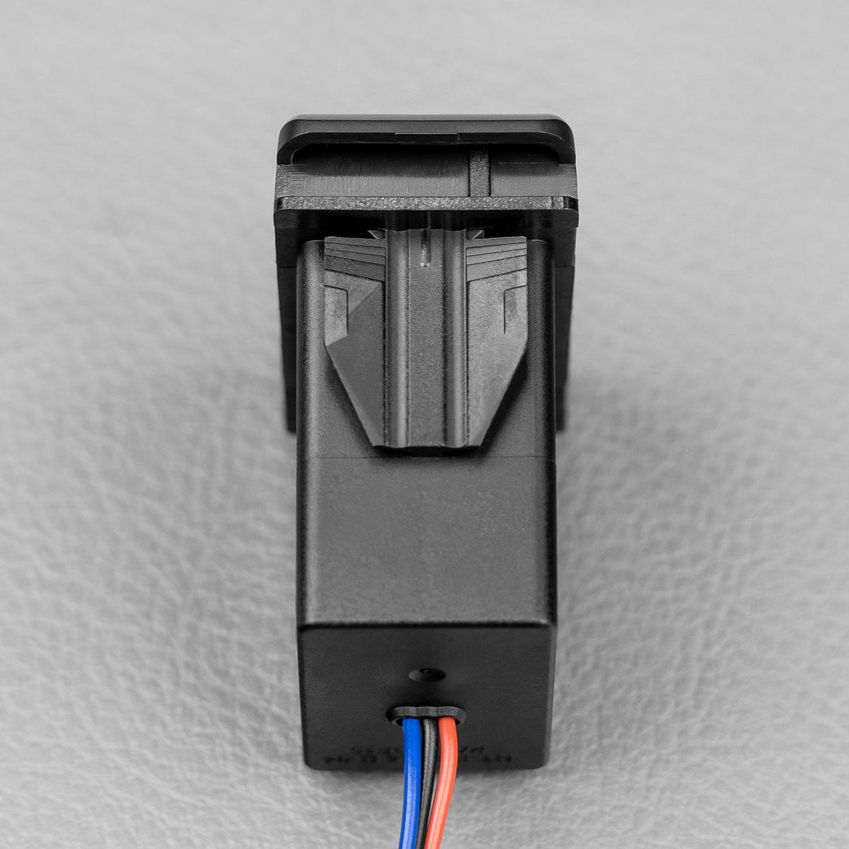 USBC-ROKSWCH Rocker Switch USB C / USB A / Volt Meter | Genuine STEDI Product, image 4